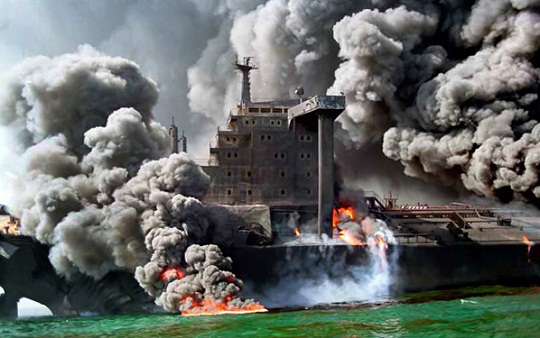 وقتی که چند جوان ابهت آمریکا در خلیج فارس را شکستند! +عکس