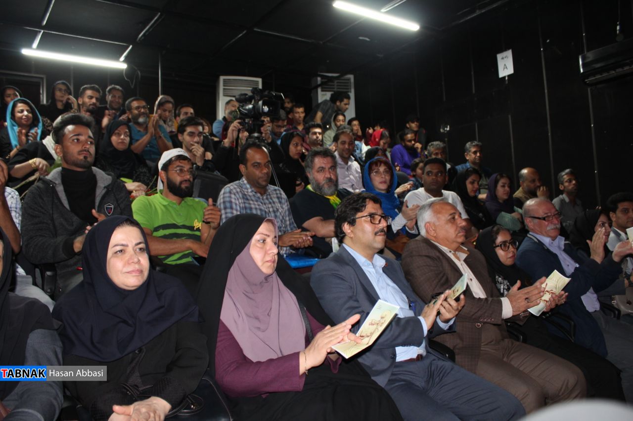 گزارش تصویری از نمایش تئاتر &laquo;بر پهنه دریا&raquo;