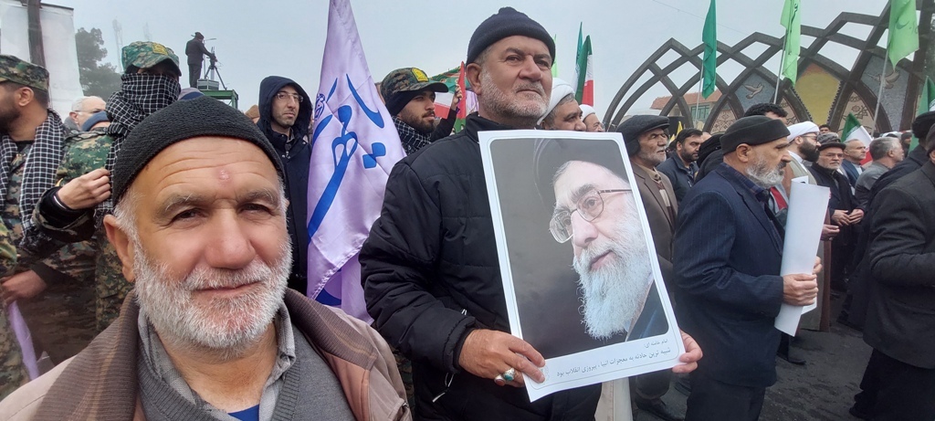 حماسهای دیگر در کویر؛ سمنانیها در روز بصیرت باشکوه به میدان آمدند حماسهای دیگر در کویر؛ سمنانیها در روز بصیرت باشکوه به میدان آمدند