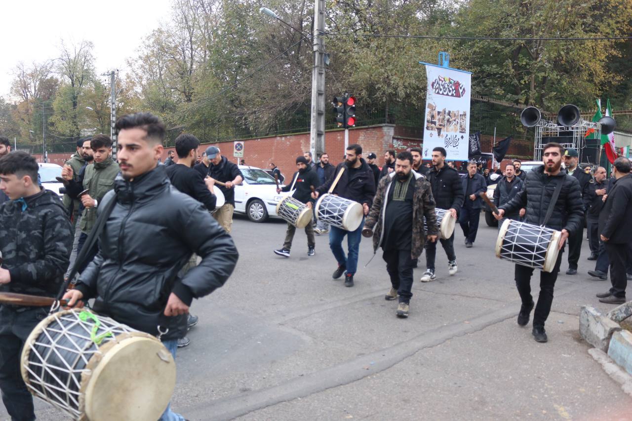 تشییع پیکرهای ۶ شهید گمنام و ۳ مدافع امنیت تشییع پیکرهای ۶ شهید گمنام و ۳ مدافع امنیت