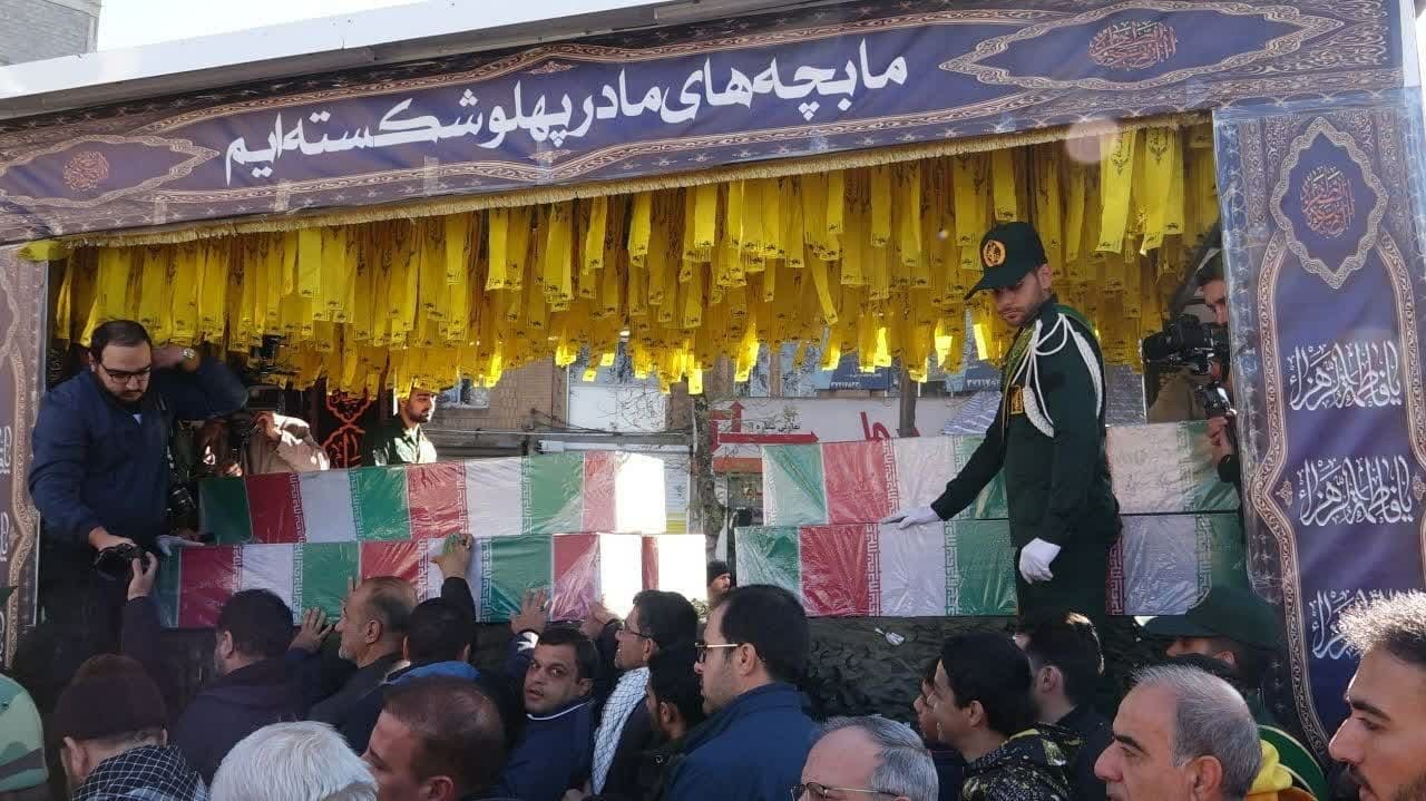 شهدا مشعل راه هدایت هستند/حضرت زهرا(س) الگویی تمامعیار است