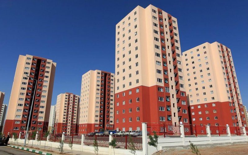 افتتاح بیش از ۳۳۰۰ واحد مسکونی در لرستان همزمان با دهه فجر افتتاح بیش از ۳۳۰۰ واحد مسکونی در لرستان همزمان با دهه فجر