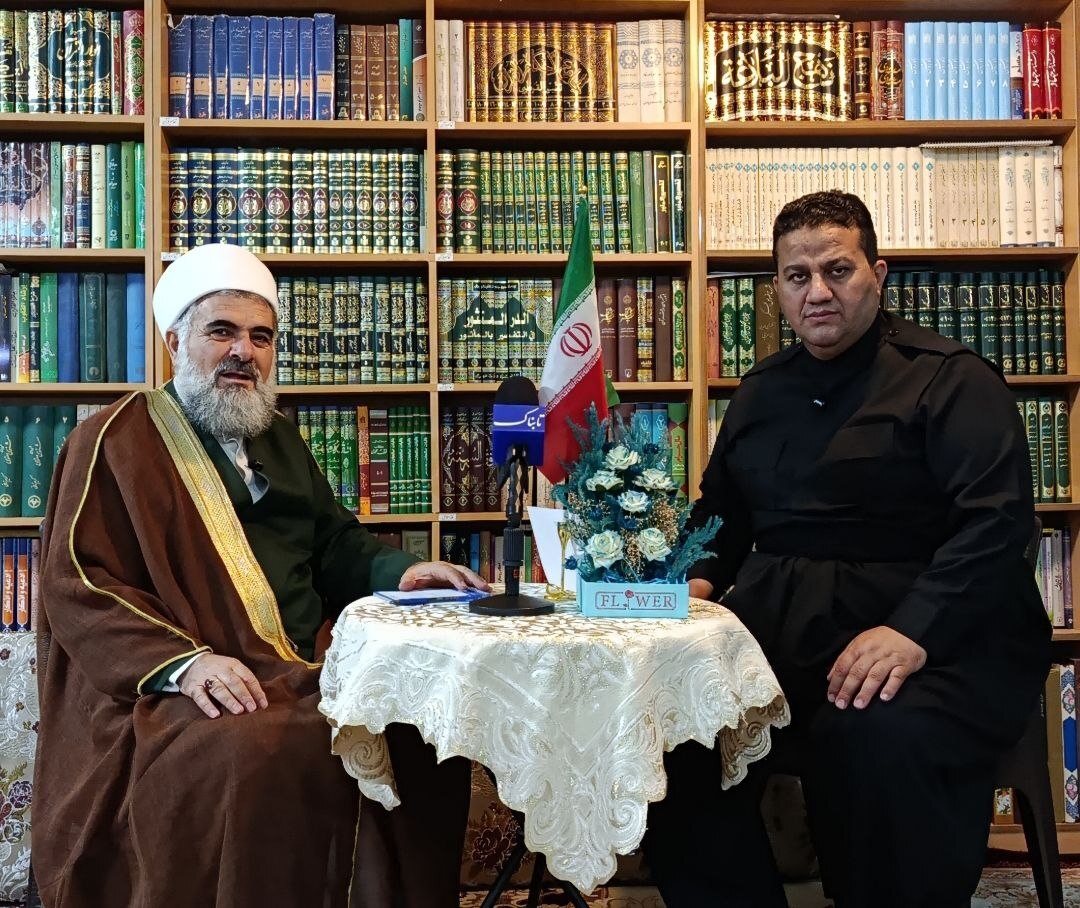 محبت اهل سنت به امام حسین(ع) ریشه در قرآن و سنت دارد/ اربعین نماد وحدت و اقتدار جهان اسلام است + فیلم
