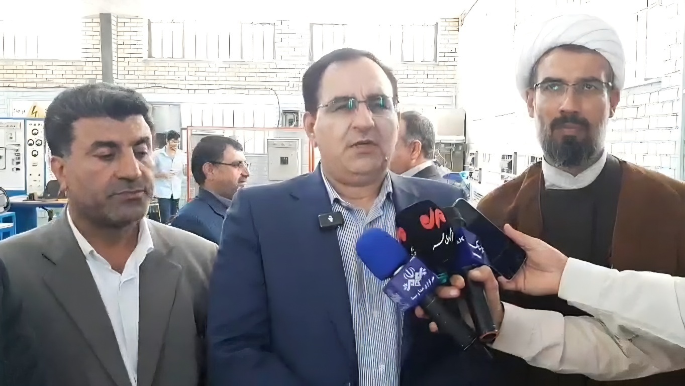 افتتاح و کلنگزنی ۷ طرح عمرانی در دهلران با سرمایهگذاری ۴۸۰ میلیارد تومانی + فیلم افتتاح و کلنگزنی ۷ طرح عمرانی در دهلران با سرمایهگذاری ۴۸۰ میلیارد تومانی + فیلم