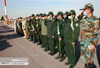 گزارش تصویری استقبال از پیکر مطهر ۱۶ شهید در مشهد